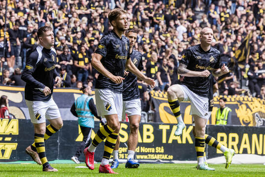 AIKs Anton Saletros och Thomas Poppler Isherwood