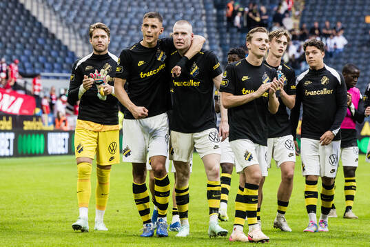 AIKs Filip Benkovic, Thomas Poppler Isherwood och  Johan