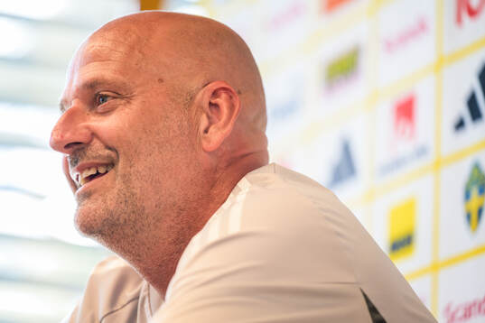 Assistant coach Magnus Wikman of the Swedish women's