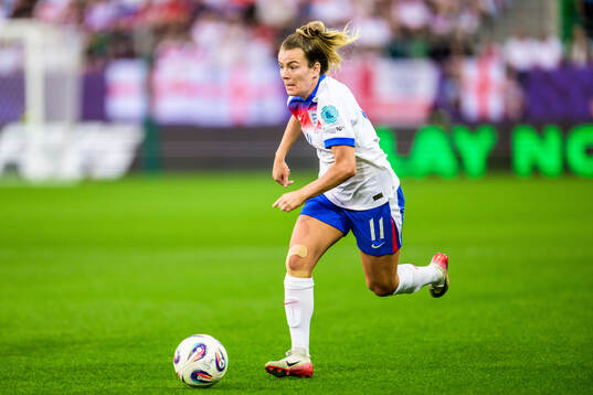 Lauren Hemp of England