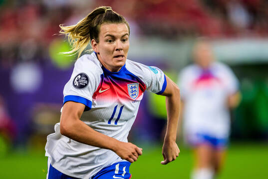 Lauren Hemp of England