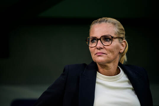 Head coach Sarina Wiegman of England