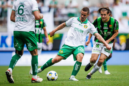 Hammarbys Oscar Johansson Schellhas och GAIS Axel Henriksson