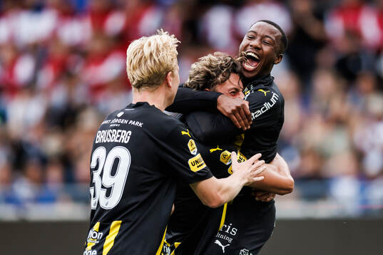 Bläddra bland fler bilder av Fotboll, Allsvenskan, Häcken - Halmstad
