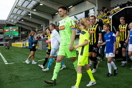 Häckens målvakt Etrit Berisha