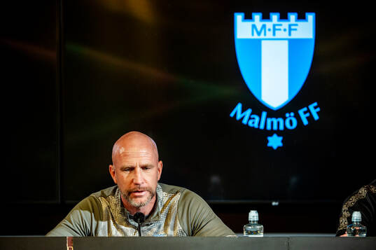 Head coach Henrik Rydström