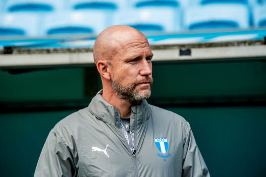 Head coach Henrik Rydström