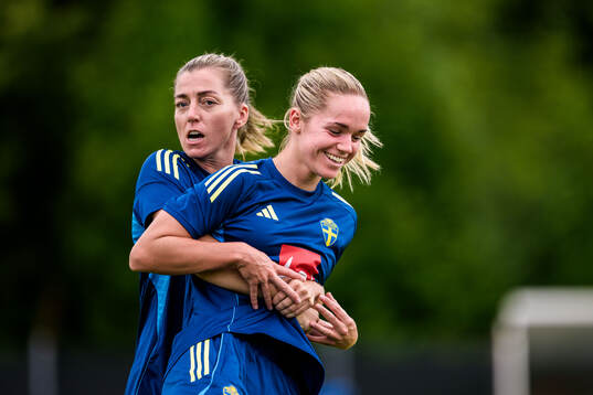 Linda Sembrant and Hanna Lundkvist of the Swedish women's
