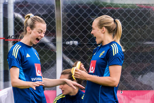Amanda Ilestedt and Magdalena Eriksson of the Swedish
