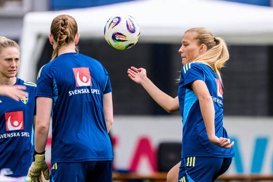 Smilla Holmberg of the Swedish women's national football
