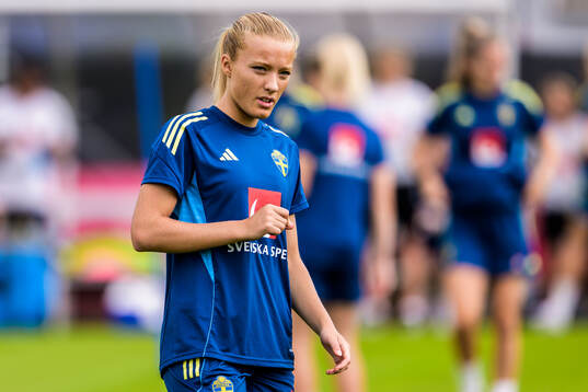 Smilla Holmberg of the Swedish women's national football