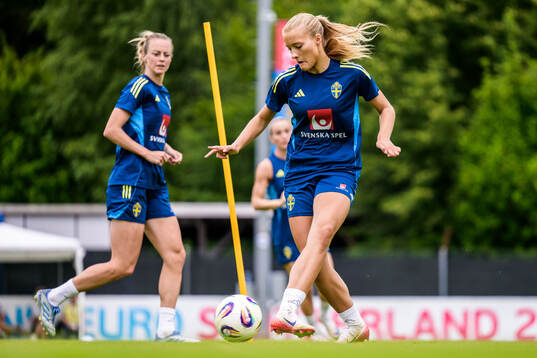 Smilla Holmberg of the Swedish women's national football