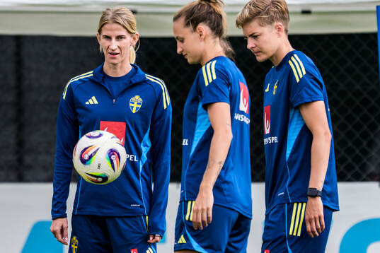 Sofia Jakobsson, Nathalie Björn and Lina Hurtig of the