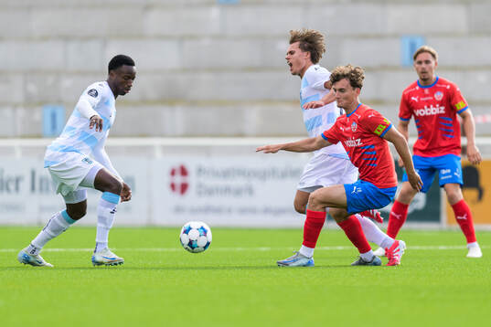 FC Helsingörs Frederik Karlsen och Ameth Diouf mot