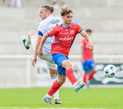 FC Helsingörs Mikkel Knudsen och Helsingborgs Casper Ljung