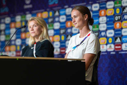 Ada Hegerberg and Caroline Graham Hansen of the Norwegian