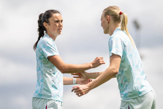 Ingrid Syrstad Engen and Karina Sævik of the Norwegian