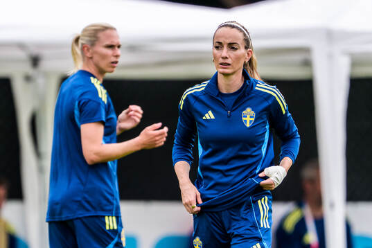 Jonna Andersson and Kosovare Asllani of the Swedish women's