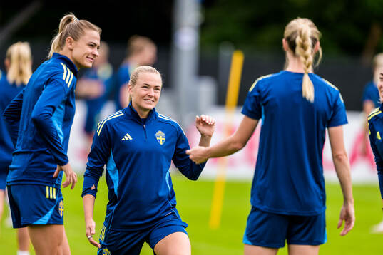 Fridolina Rolfö and Magdalena Eriksson of the Swedish