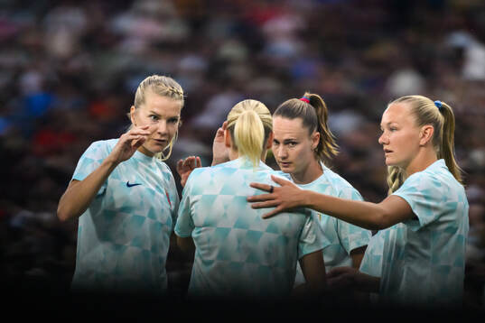 Ada Hegerberg, Caroline Graham Hansen and Frida Maanum of