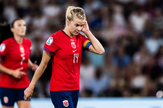 Ada Hegerberg of Norway looks dejected