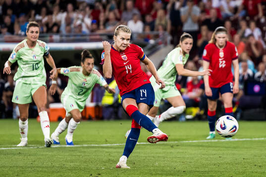 Ada Hegerberg of Norway with a penalty kick