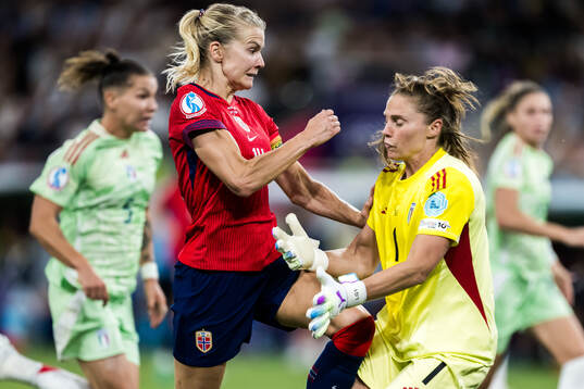 Ada Hegerberg of Norway and goalkeeper Laura Giuliani of