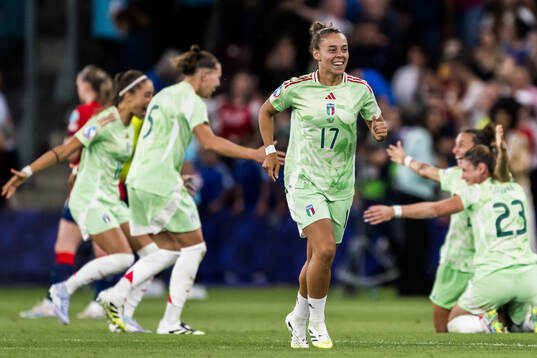 Lisa Boattin of Italy celebrates