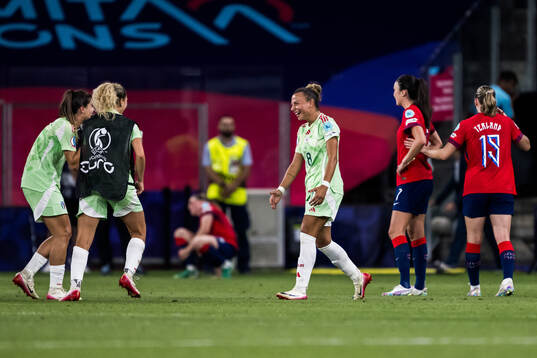 Emma Severini of Italy celebrates