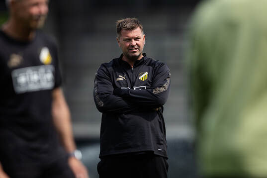 Head coach Jens Gustafsson of Häcken