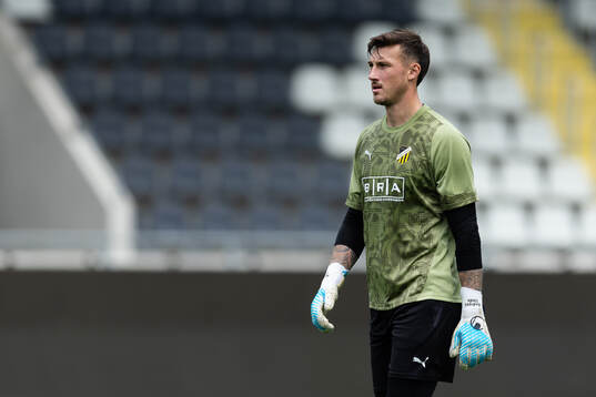 Goalkeeper målvakt Andreas Linde of Häcken