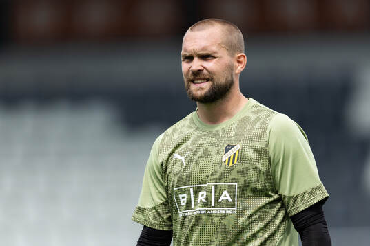 Goalkeeper Oscar Jansson of Häcken