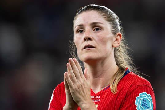 Maren Mjelde of Norway looks dejected