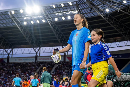 Goalkeeper Cecilie Fiskerstrand of Norway enters the pitch