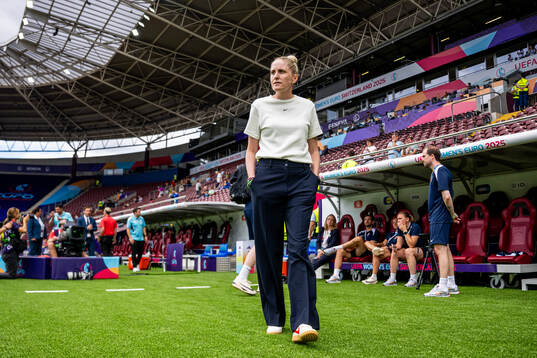 Head coach Gemma Grainger of Norway