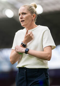 Head coach Gemma Grainger of Norway
