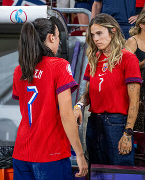 Ingrid Syrstad Engen of Norway with her girlfriend María