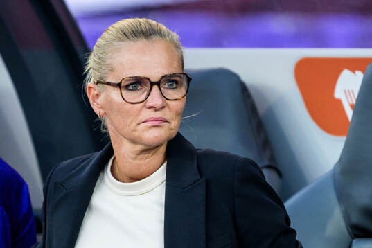 Head coach Sarina Wiegman of England
