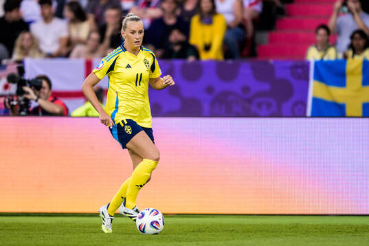Stina Blackstenius of Sweden
