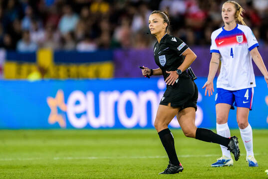 Referee Marta Huerta De Aza