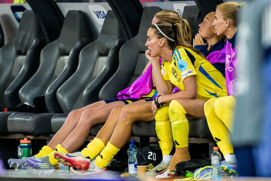 Kosovare Asllani of Sweden looks dejected