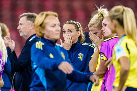 Kosovare Asllani of Sweden looks dejected
