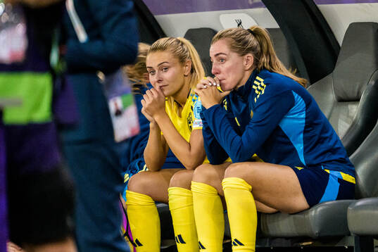 Amanda Nildén and Linda Sembrant of Sweden look dejected