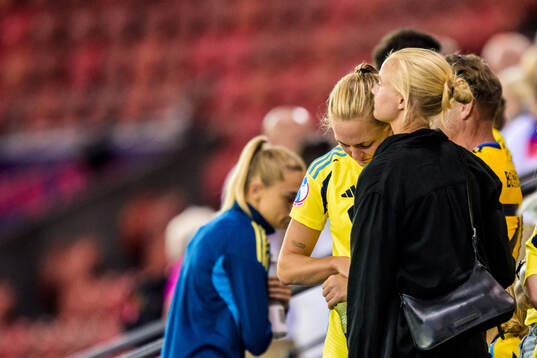 Magdalena Eriksson of Sweden and Pernille Harder