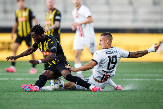 Severin Nioule and John Paul Dembe of Häcken