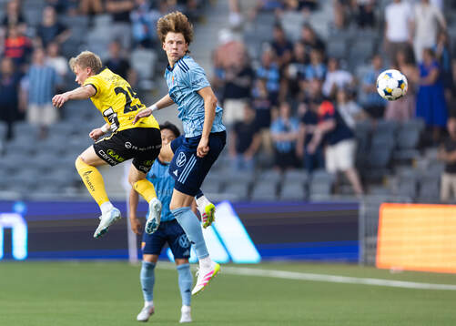 Elfsborgs Ari Sigurpálsson och Djurgårdens August Priske