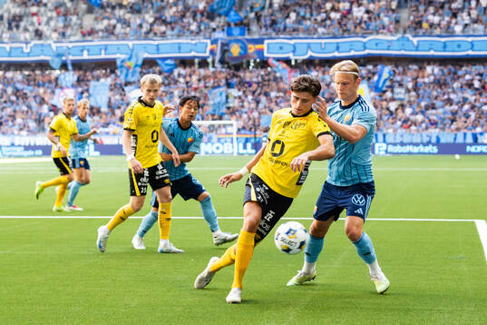 Elfsborgs Besfort Zeneli och Djurgårdens Tobias Gulliksen