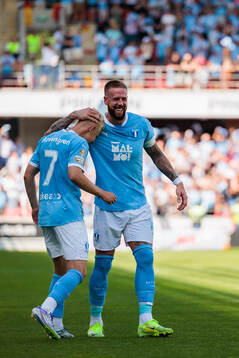 Malmö FFs Otto Rosengren och Pontus Jansson jublar
