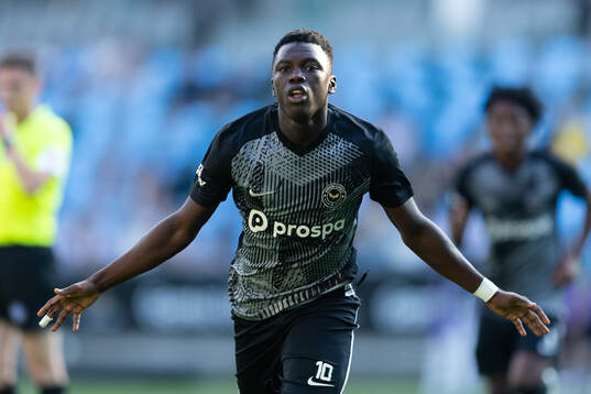 Sporting Supremes Ebrima Manneh jublar