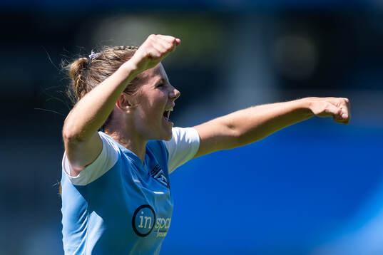 Minnesotas Madeline Schillings jublar